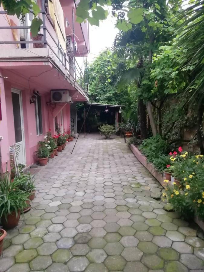 Guest House Saba 巴统 外观 照片