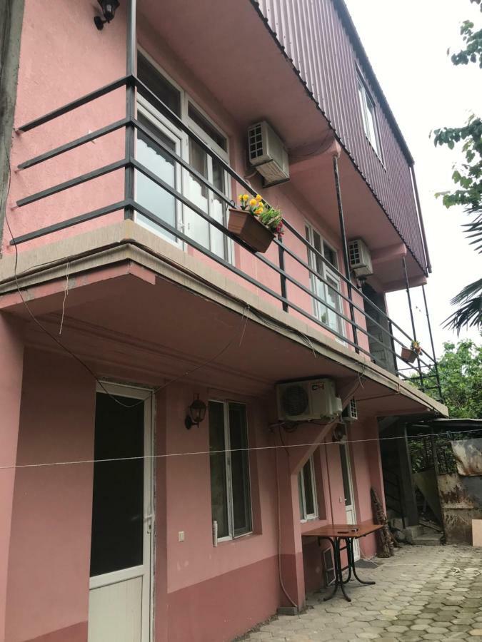 Guest House Saba 巴统 外观 照片