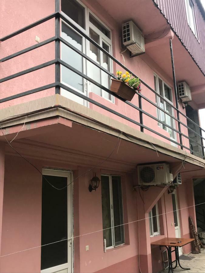 Guest House Saba 巴统 外观 照片